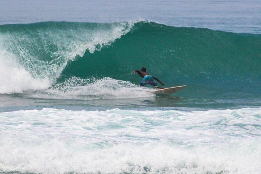 Surfing Hikkaduwa and Galle 2