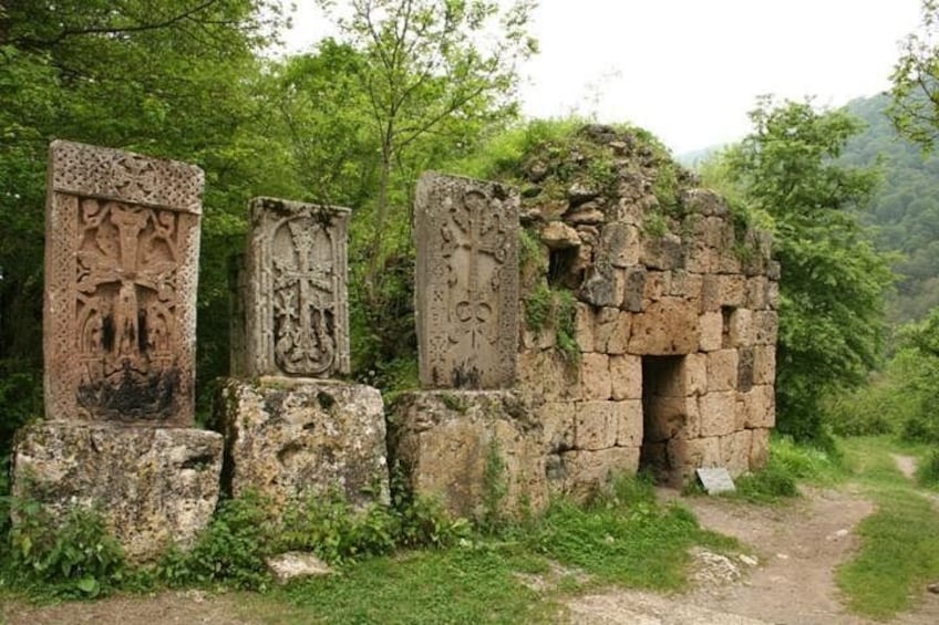 Haghartsin khachqrs 4