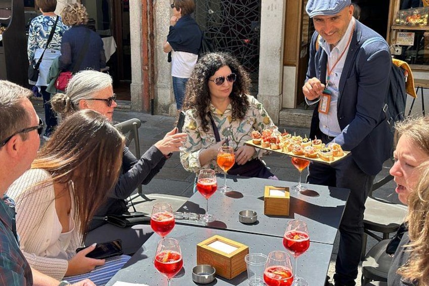 Venetian Cicchetti Street Food and Sightseeing Walking Tour 3