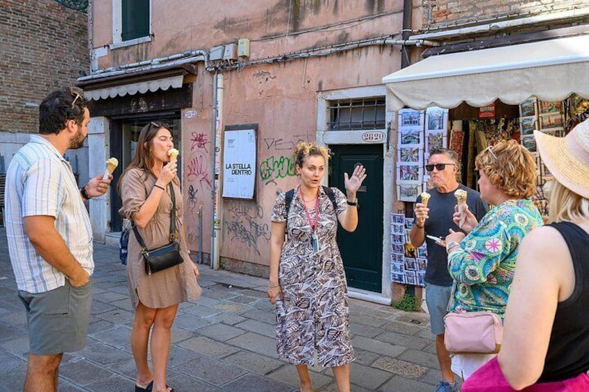 Venetian Cicchetti Street Food and Sightseeing Walking Tour 4
