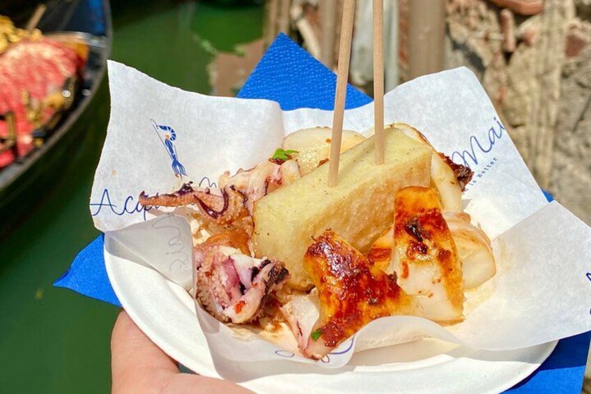 Venetian Cicchetti Street Food and Sightseeing Walking Tour 4