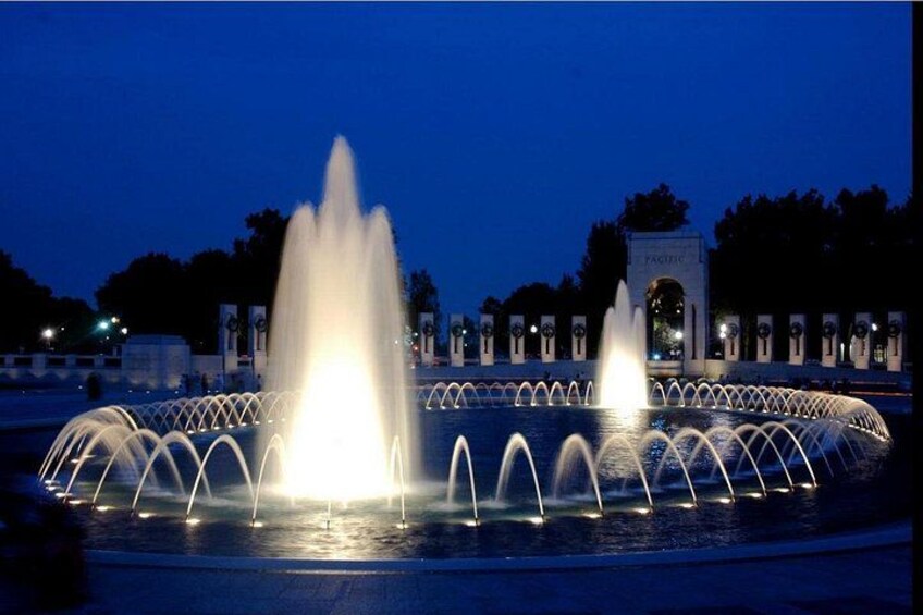 DC Monuments Night Tour with 10+ Stops, National Mall, Tickets 2