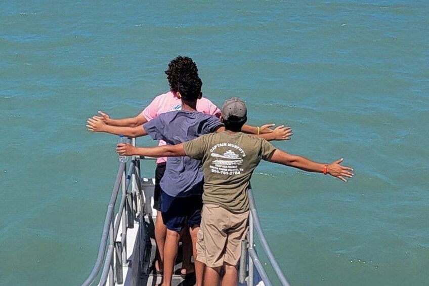 Titanic Pose 2