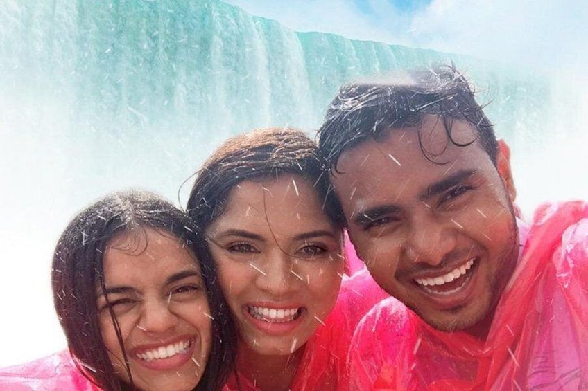 Niagara Falls 1 Day USA & Canada Combo Tour With Boat & Lunch 5