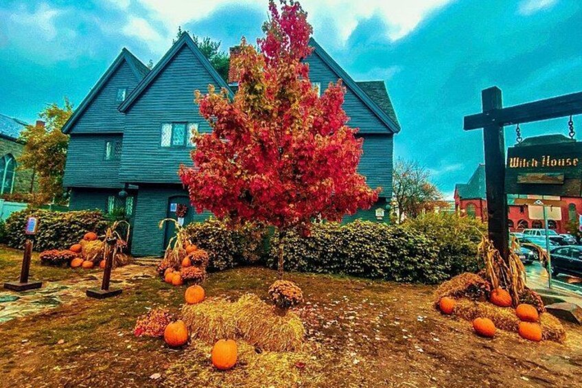 History and Hauntings of Salem Guided Walking Tour 2