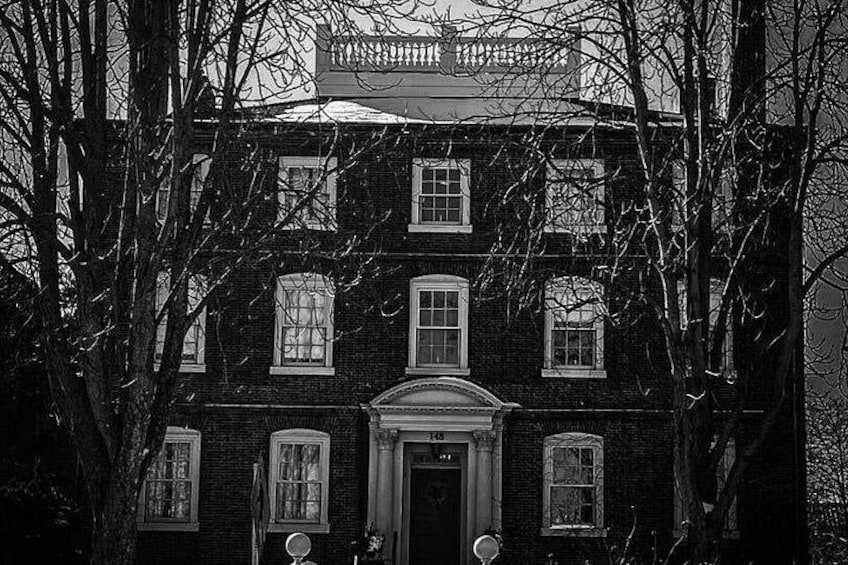 History and Hauntings of Salem Guided Walking Tour 4