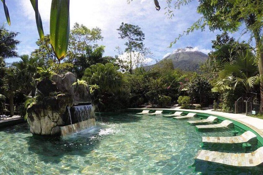 Volcano, Waterfalls, Zipline, Hot Springs Full Day Tour 4