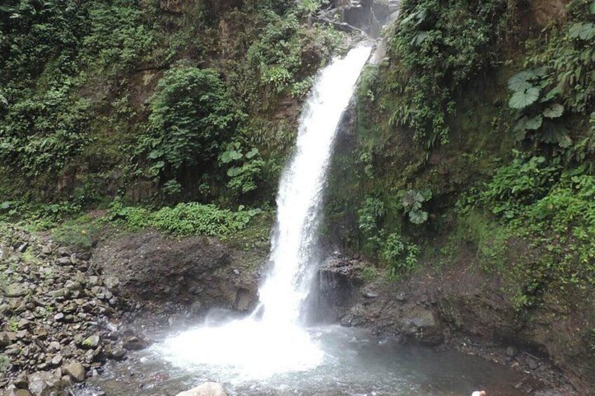 La Paz Waterfall 3