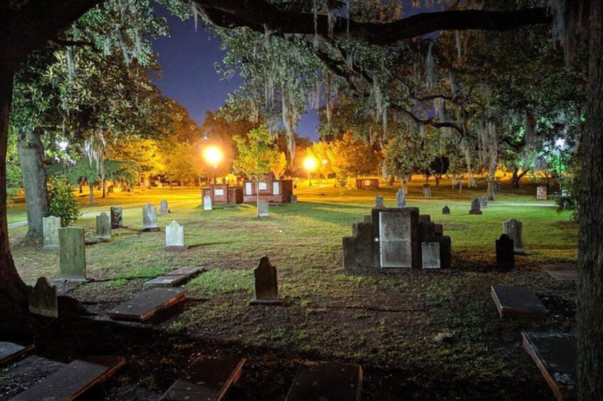 Walk with us through haunted downtown Savannah. 4