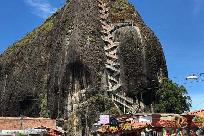 Full-Day Guatape 3