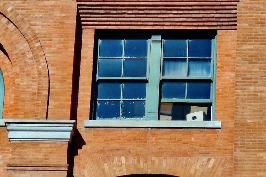 JFK Assassination Tour with Lee Harvey Rooming House 5