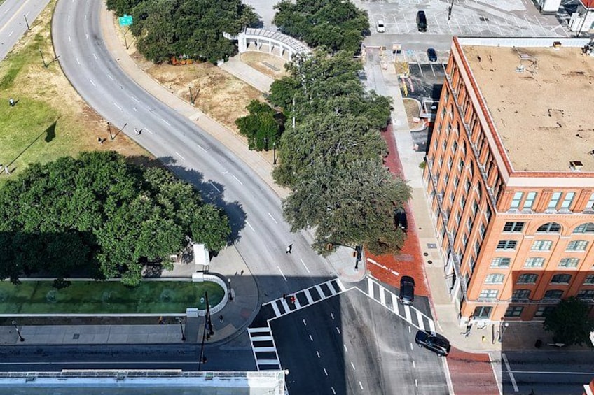 JFK Assassination Tour with Lee Harvey Rooming House 4
