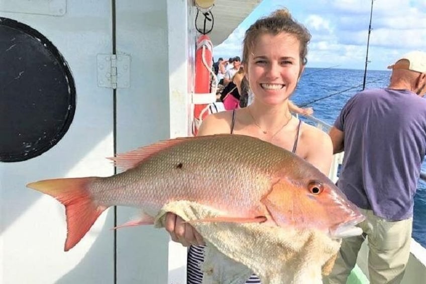 4-Hour Day or Night-Time Reef Bottom Fishing Charter in Fort Lauderdale 1