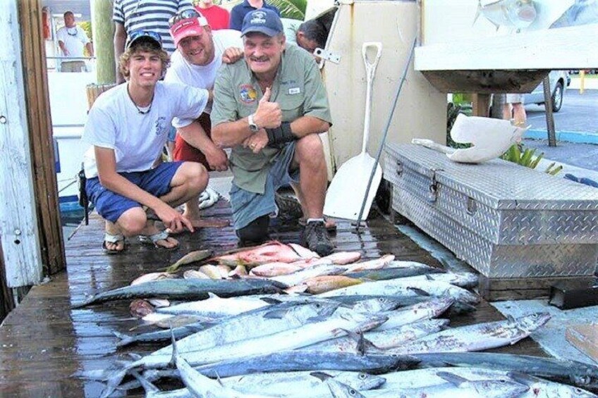 4-Hour Day or Night-Time Reef Bottom Fishing Charter in Fort Lauderdale 5