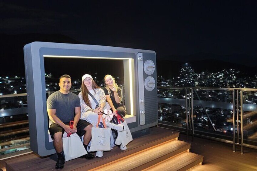 Visit Busan night market and enjoy the night view of Busan harbor 4