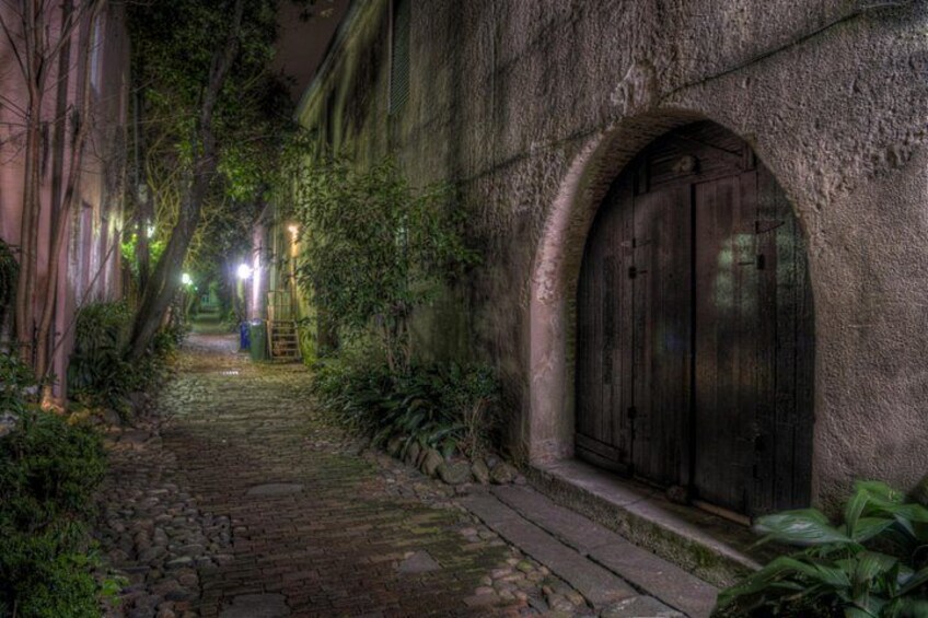 Charleston Ghosts of Liberty Guided Walking Tour 5