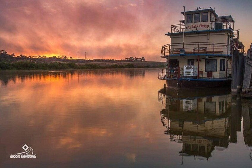 Vessel at Murray Bridge 1