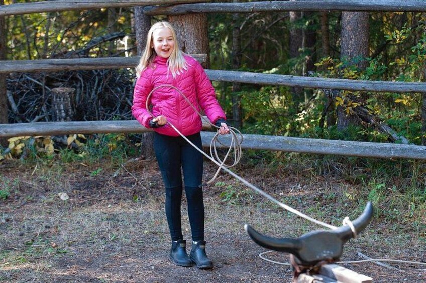 Play western games at the 3 mile cabin 3
