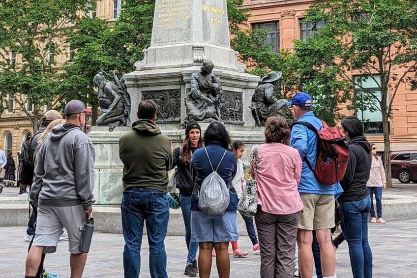 Old Montreal Walking Tour | Small Group (Max 10) | by MTL Detours 4