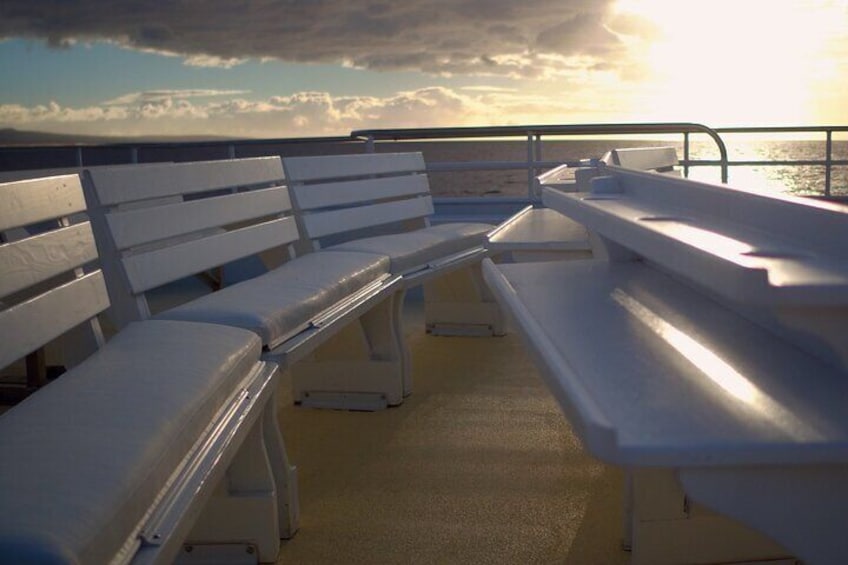 Full 360° panoramic views from our sprawling upper deck 2
