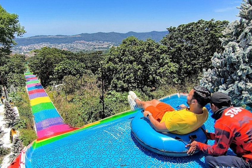 San Salvador Tour: Devil’s Door, Volcano, Slide & Historic Center 1