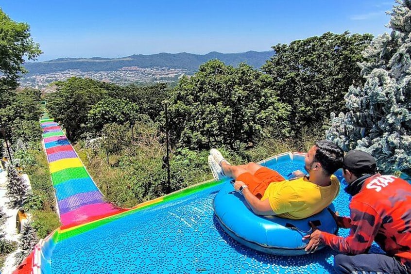 San Salvador Tour: Devil’s Door, Volcano, Slide & Historic Center 1
