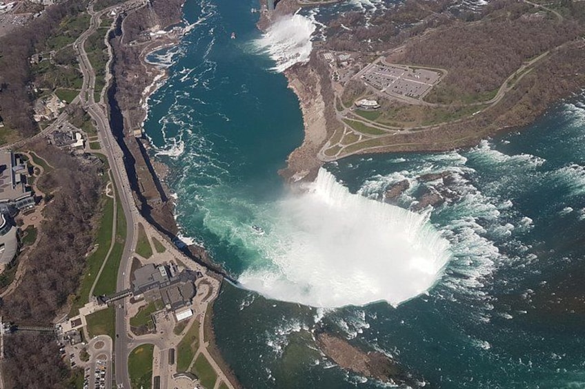Mississauga: Niagara Falls Day Tour with Boat Cruise 4
