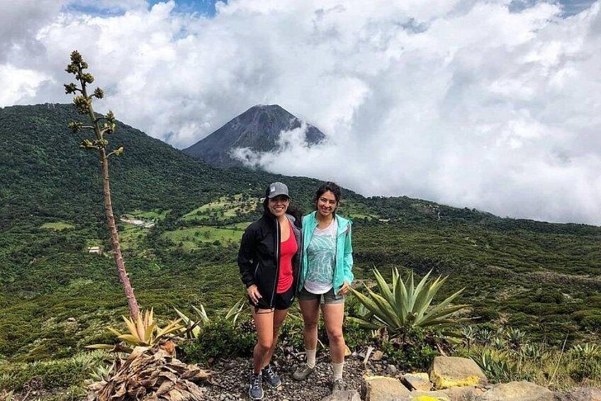 Best Day Tour: Santa Ana Volcano Hiking + Lake Coatepeque 4