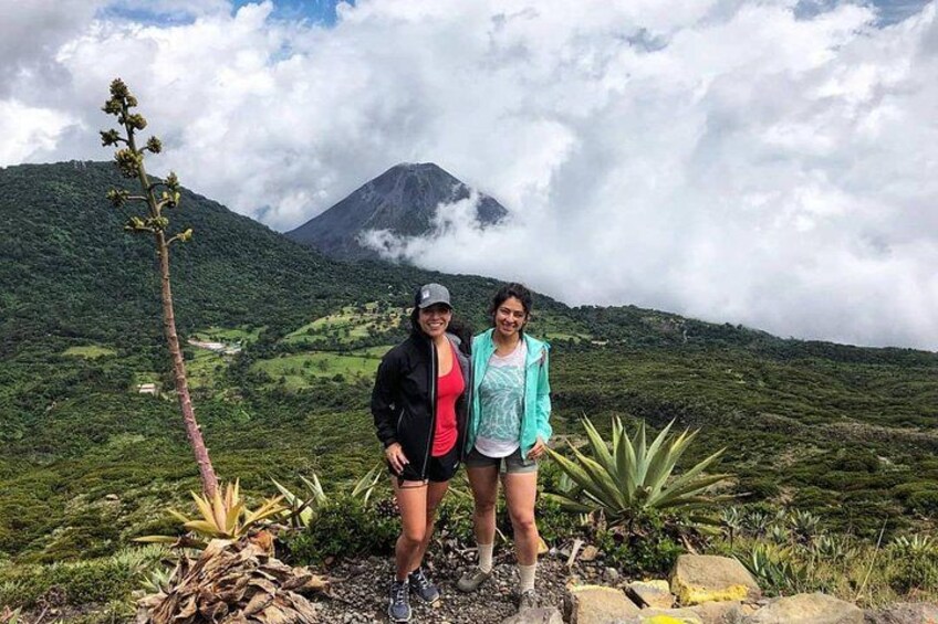 Best Day Tour: Santa Ana Volcano Hiking + Lake Coatepeque 4