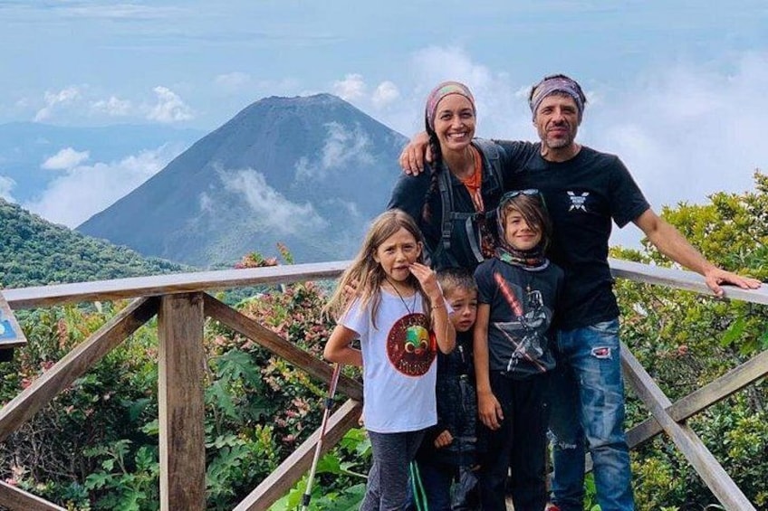 Best Day Tour: Santa Ana Volcano Hiking + Lake Coatepeque 5