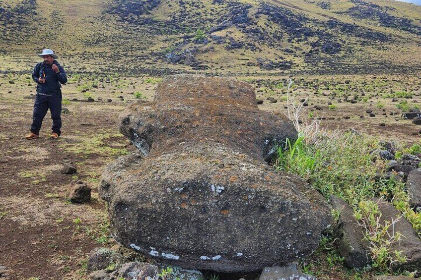 Windy day in Vai Mataa next to Moai a Tu'u Hehe.