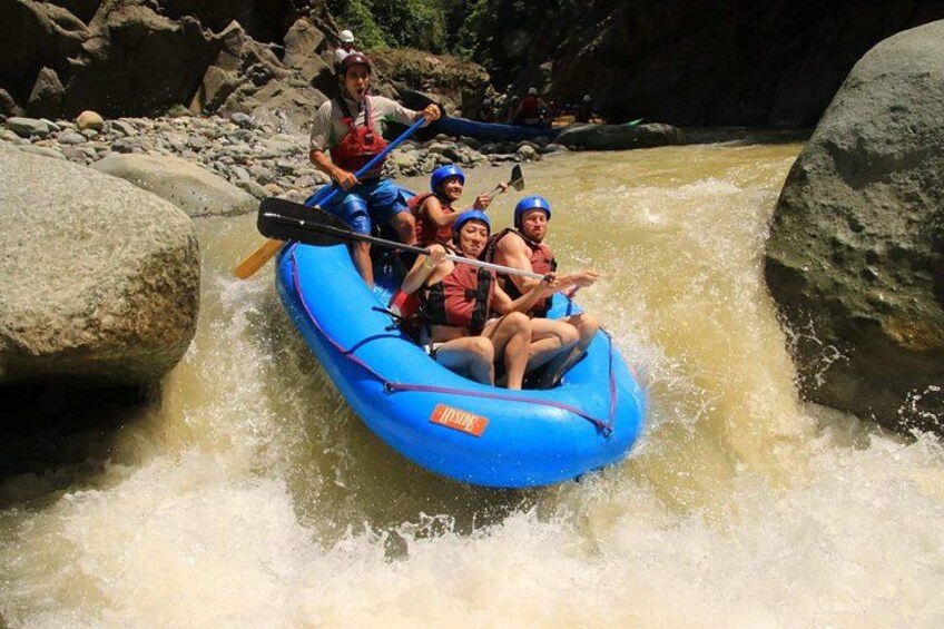 White Water Rafting Upper Naranjo River (Chorro section, Dec. 15th - May 15th) 3