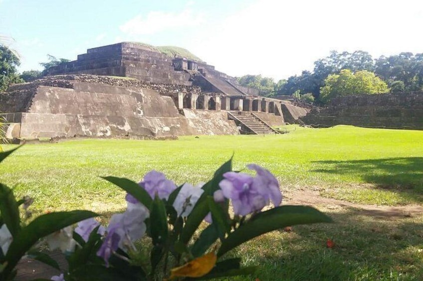 Two Mayan Sites and a Volcano Park in 1 Day Tour 3