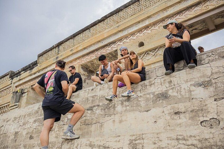 Mitla 4