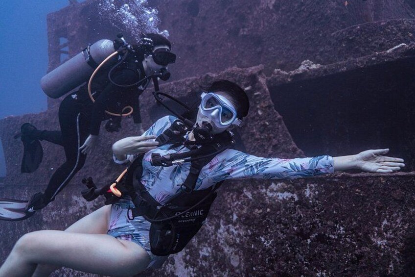 Waikiki 2 Tank World Class Wreck SCUBA Diving - Certified Only 1