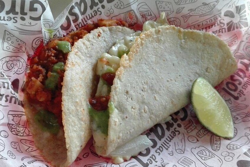 Taco101 - daytime taco walk - all inclusive. 5