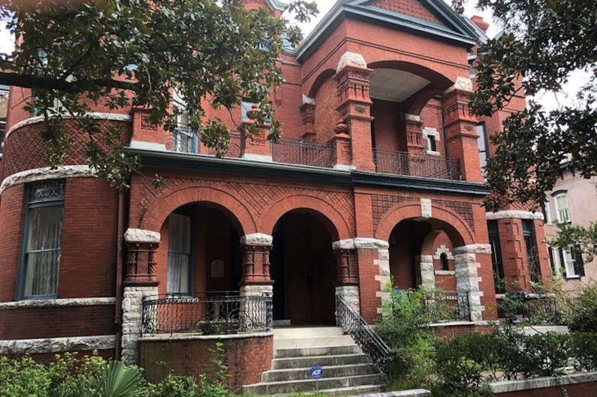 Bonaventure Cemetery Walking Tour with Transportation 2