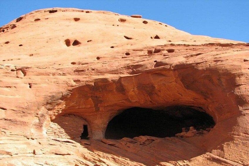 Mystery Valley & Monument Valley All Day Tour 2