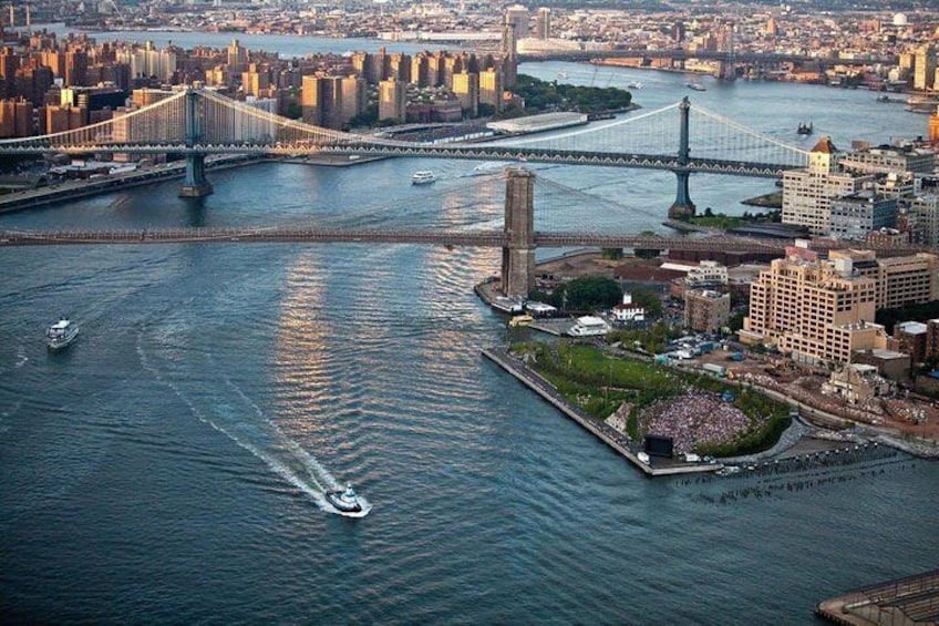 Manhattan Helicopter Sightseeing Tour 1