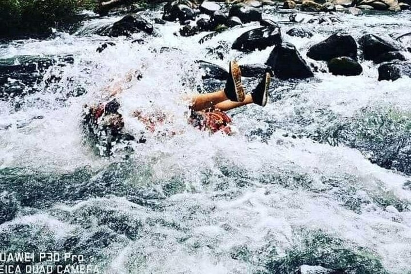 RÍO CELESTE COMBO: River Tubing+Blue Waterfall+Exotic Wildlife 4