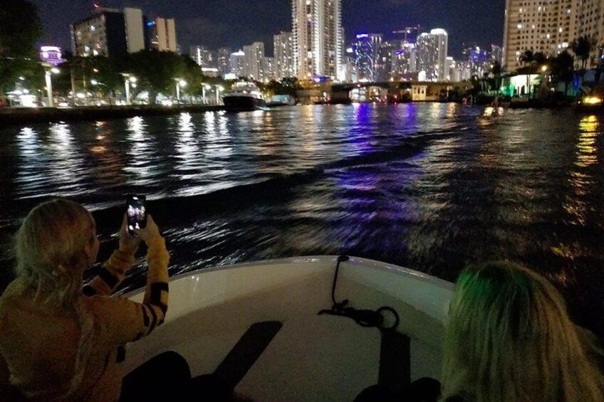 2-Hour Miami Private Boat Tour: Skyline & Star Island 3