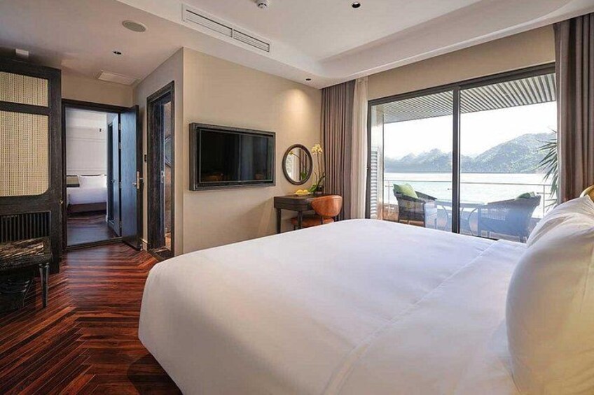 5/6/6++ stars All-Inclusive 2d/1n-ULTRA LUXURY STYLE-cruising LIKE A BOSS 3