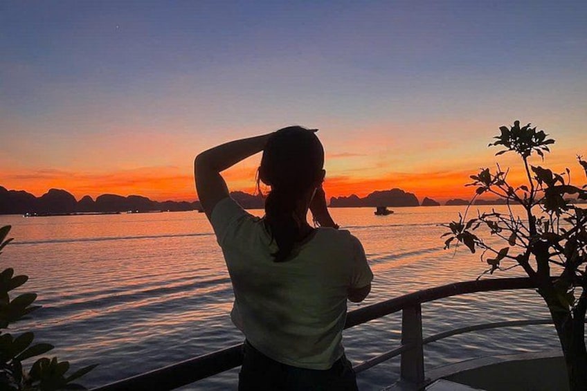 Beautiful-Memory-Halong-Bay 2
