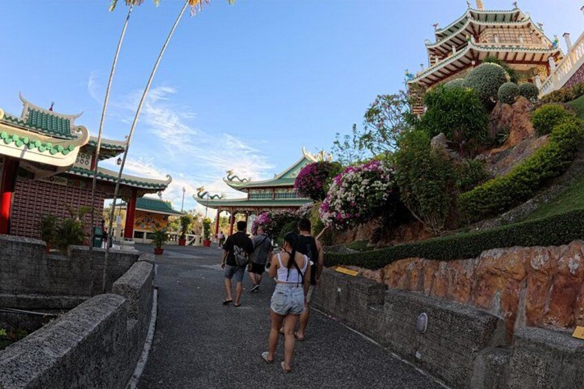 Cebu Steet food, historical and mountain tour 4