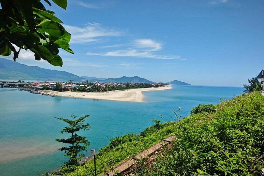 Bus Transfer from Hue to Hoi An with Sightseeing 2