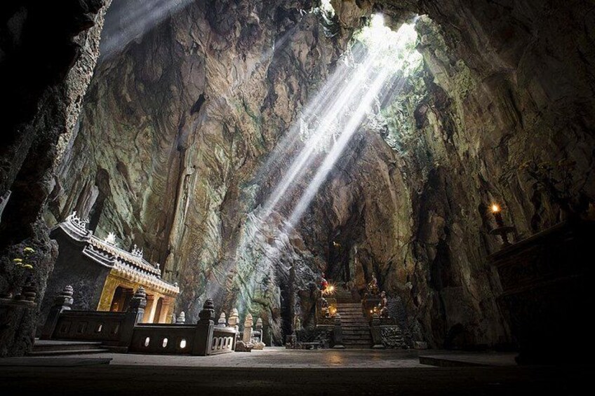 Bus Transfer from Hue to Hoi An with Sightseeing 2