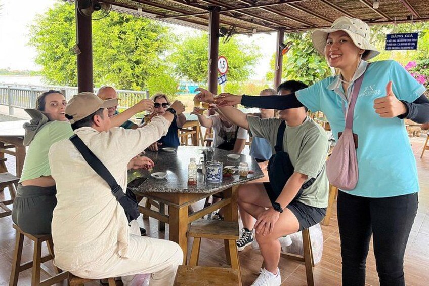 Mekong Delta Small Group Tour with Vinh Trang Pagoda (Max 10) 4