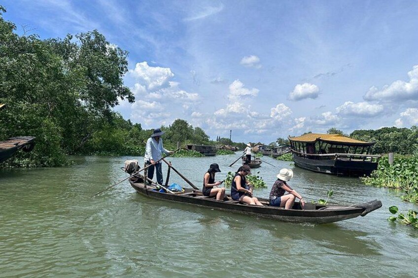 1-Day Mekong Delta Tour: Less-Touristy Cai Be & Vinh Long(Max 10) 2