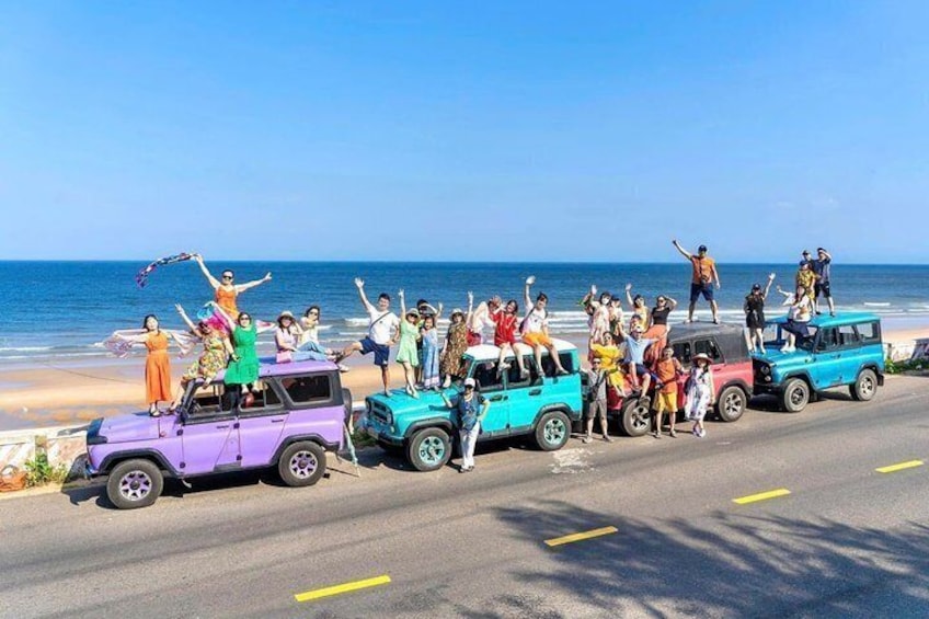 5-Hour Sunrise or Sunset Jeep Tour from Mui Ne 2