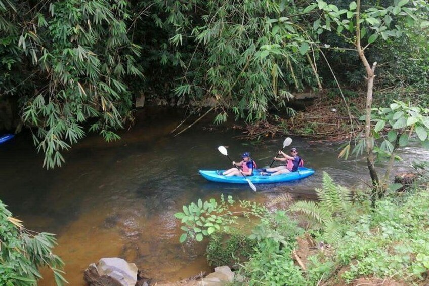 Rainforest Kayaking with Semenggoh Orangutan Center from Kuching 1